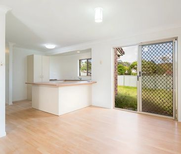 15 Gariswood Court, Edens Landing QLD 4207 - House For Rent | Domain - Photo 6