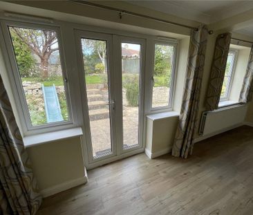 4 bedroom detached house to rent - Photo 5