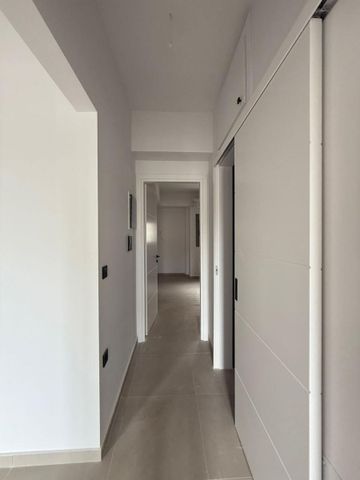 Διαμέρισμα για ενοικίαση Αγία Σοφία - Μανιάτικα (Ταμπούρια – Αγία Σοφία) - Photo 3