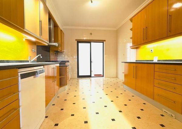 3 Bedroom Apartment with garden, Belas Clube de Campo, Sintra