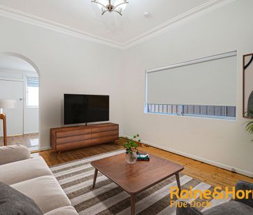 9A Palace Street, Ashfield, NSW 2131 - Photo 2