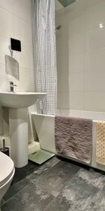 Lakeside Walk - Photo 4