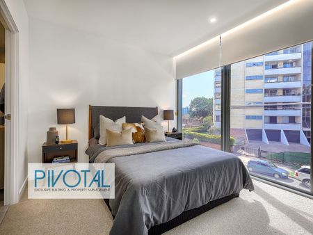 LUXURY APARTMENT - WALK IN ROBE, ENTERTAINERS KITCHEN, LARGE BALCONY. - Photo 3