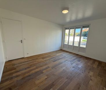 Location Appartement 2 pièces 43m² ROSNY SOUS BOIS 93110 - Photo 4