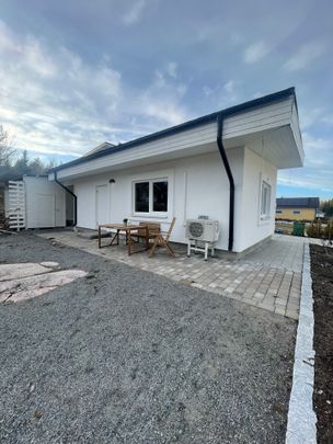 Holmskog, Vänge - Photo 1