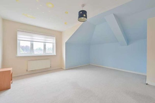 Watford, Watford, WD18 - Photo 1