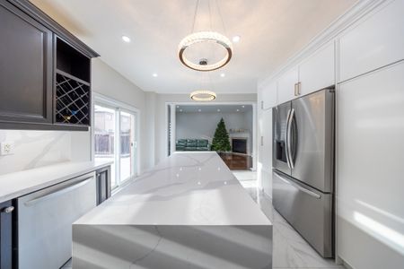 For Lease - 96 Maverick Crescent, Vaughan, Ontario - Photo 3