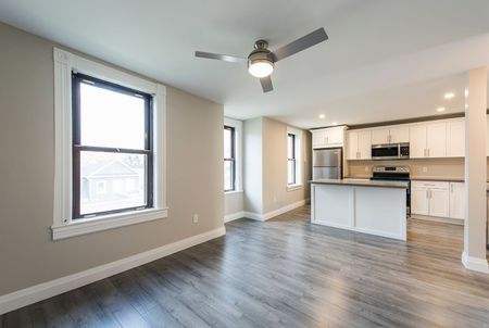 For Lease - 254 Cedar Street Unit# Unit 2 (Upper), Collingwood, Ontario - Photo 2