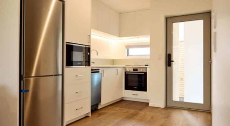 This neat and tidy 2-bedroom - Photo 3