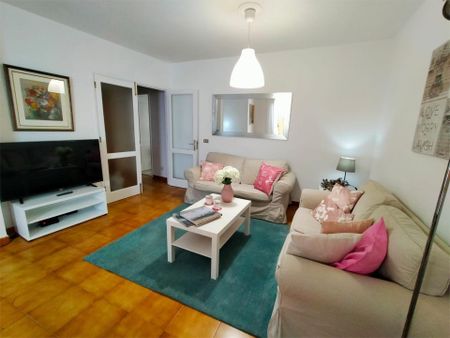 Piso de alquiler en Calle Ramón y Cajal, 3c, Centro - Photo 2