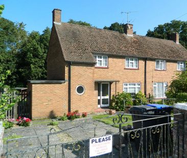3 bedroom semi-detached house to rent - Photo 4