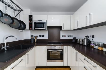 2 bedroom flat to rent - Photo 5