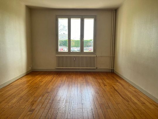 A LOUER - APPARTEMENT T3 - LE COTEAU - Photo 1