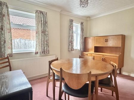 Back Lane South, Wheldrake, York - Photo 3