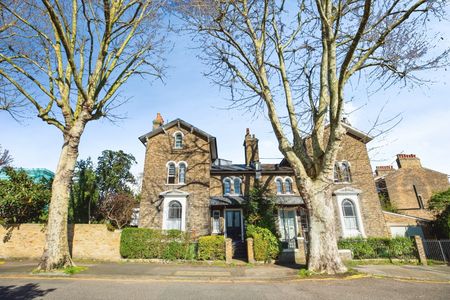 1 Bed Flat, Church Terrace, SE13 - Photo 4
