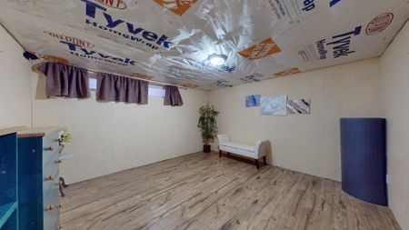 For Lease - 9359 Dickenson Road Unit# BSMT, Hamilton, Ontario - Photo 4