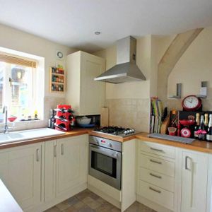 2 bedroom house to rent - Photo 2