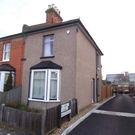 1 bedroom in a house share to rent - Photo 4