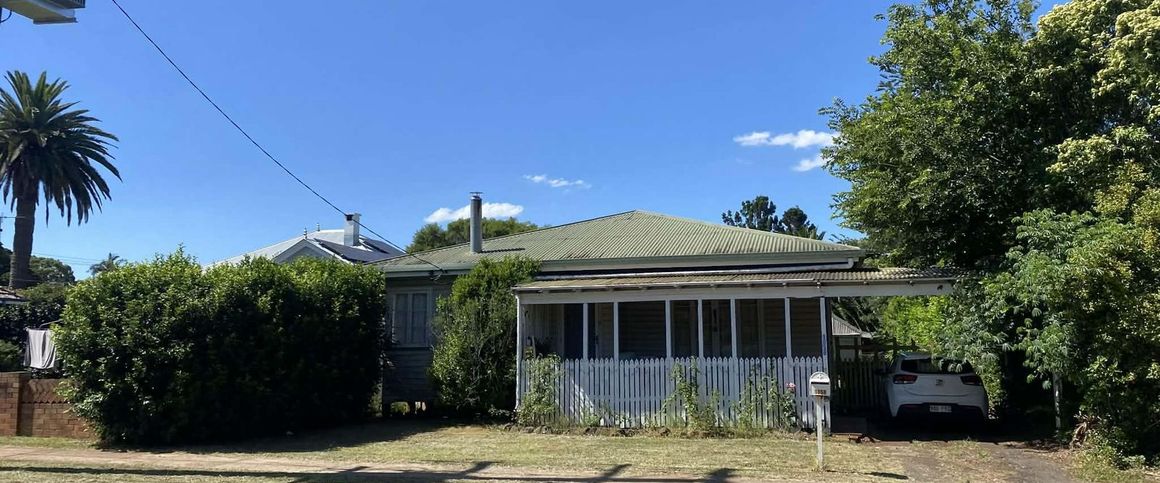 Spacious & Well-Located 3 Bedroom Home - 105B Hill Street, Newtown - Photo 1