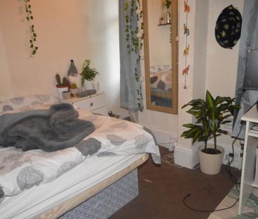 Bournemouth Wimborne Road Winton, BH3, Dorset - Photo 6