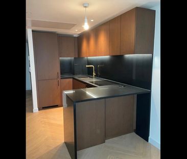 Studio Flat, Hampton Tower, E14 - Photo 6