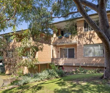 Modern 2-Bedroom Unit in Prime Location – Walk to Station, Shops & ... - Photo 4