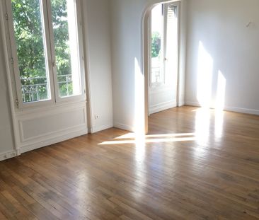 Location Appartement 3 pièces 77m² - Photo 5