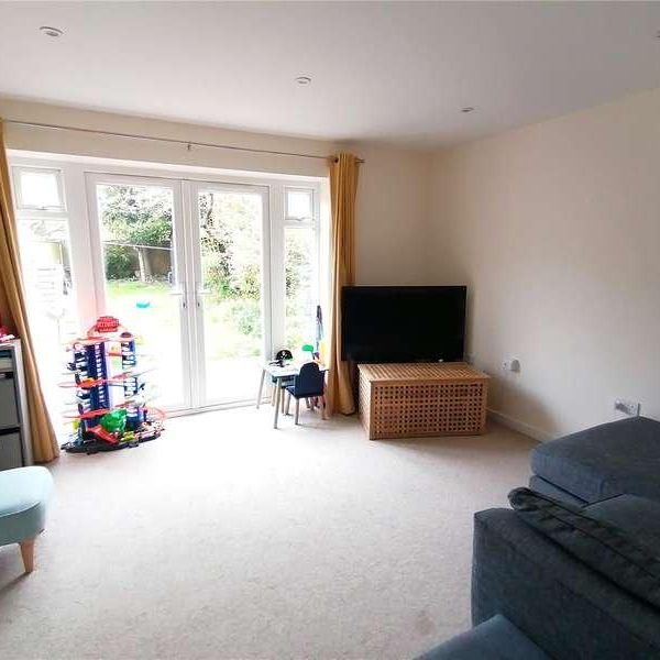 Southey Road, Christchurch, BH23 - Photo 1