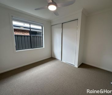 Modern 3-Bedroom Home in Munno Para Downs - Comfortable, Convenient... - Photo 2