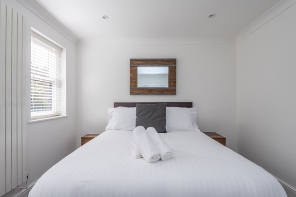 1 Bed Flat, Wontner Close, N1 - Photo 1