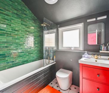 2 bedroom flat to rent - Photo 6