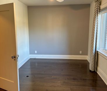 For Lease - 1621 Mount Pleasant Road, Toronto, Ontario - Photo 3