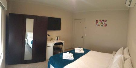 Room 8 (Non Ensuite) - Photo 5