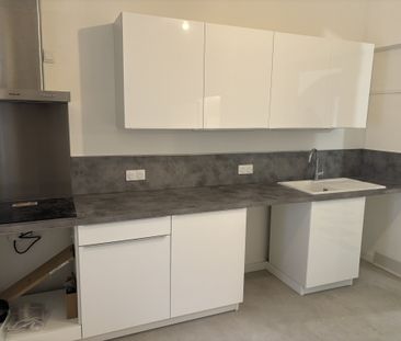 Location Maison 5 pièces 103m² MONTPELLIER 34090 - Photo 5