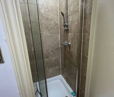 Room in a Shared Flat, London, NW8 - Photo 4