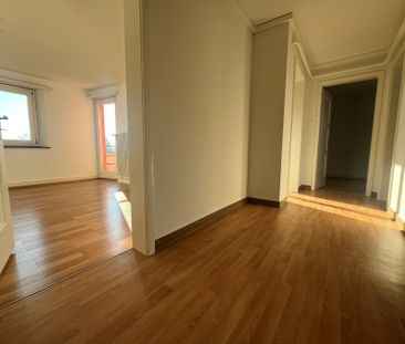 Grosszügige Wohnung mit beeindruckendem Weitblick - Photo 3