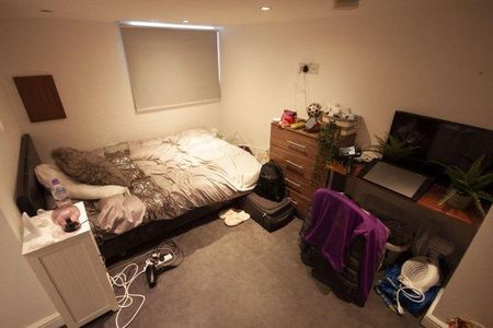 3 bedroom house share to rent - Photo 5