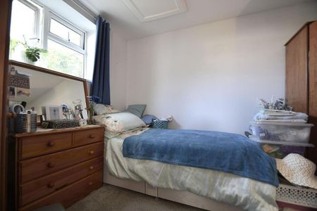 1 bedroom semi-detached bungalow to rent - Photo 3