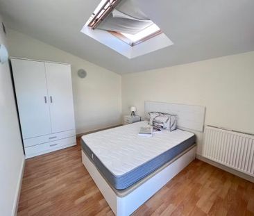 Calle de Basilio de Prado, Madrid, Community of Madrid 28035 - Photo 3