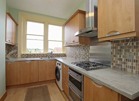 The Broadway - Photo 3