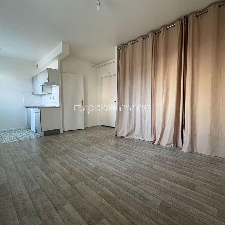 Location Appartement 1 pièce 22m² ROUEN 76000 - Photo 1