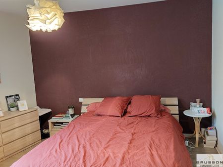 Location Appartement 4 pièces 106m² CASTRES 81100 - Photo 2