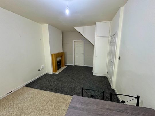 Standish Street, Burnley - Photo 1