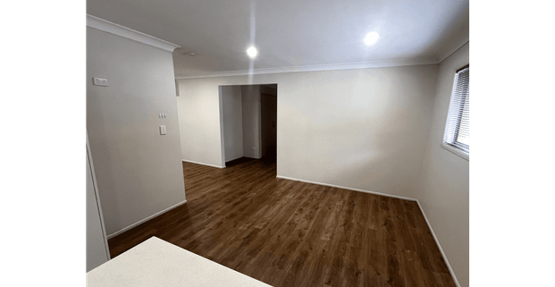 4 Bedrooms with Peaceful Surroundings - Photo 1