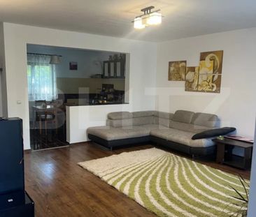 Casa/Vila de inchiriat - Photo 1