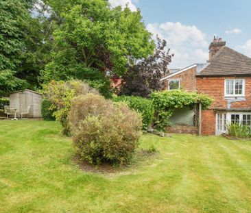 3 Bedroom House - St. Cross Road, Winchester - Photo 6