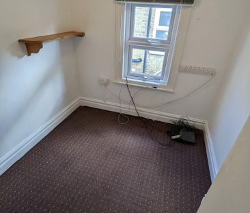 4 bedroom terraced house to rent - Photo 6