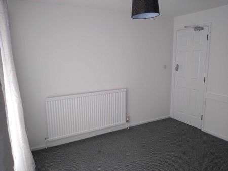 Arbour View Court, Northampton - Photo 3