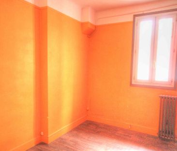 Location Appartement 5 pièces 106m² - Photo 3