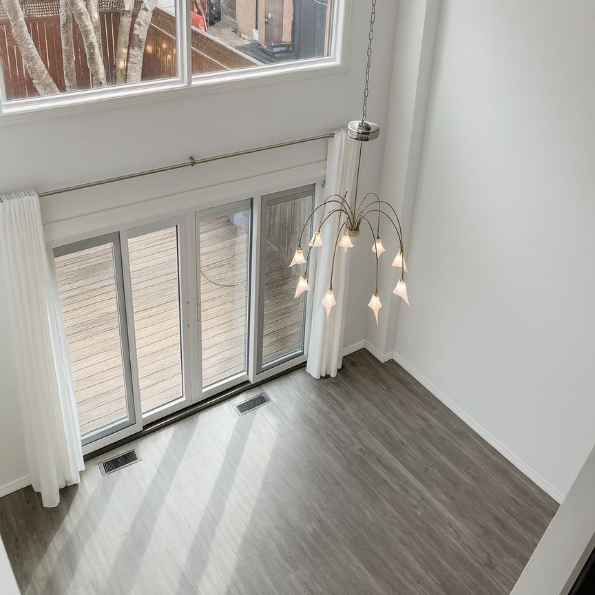 For Lease - 17 Keewatin Avenue, Toronto, Ontario - Photo 1